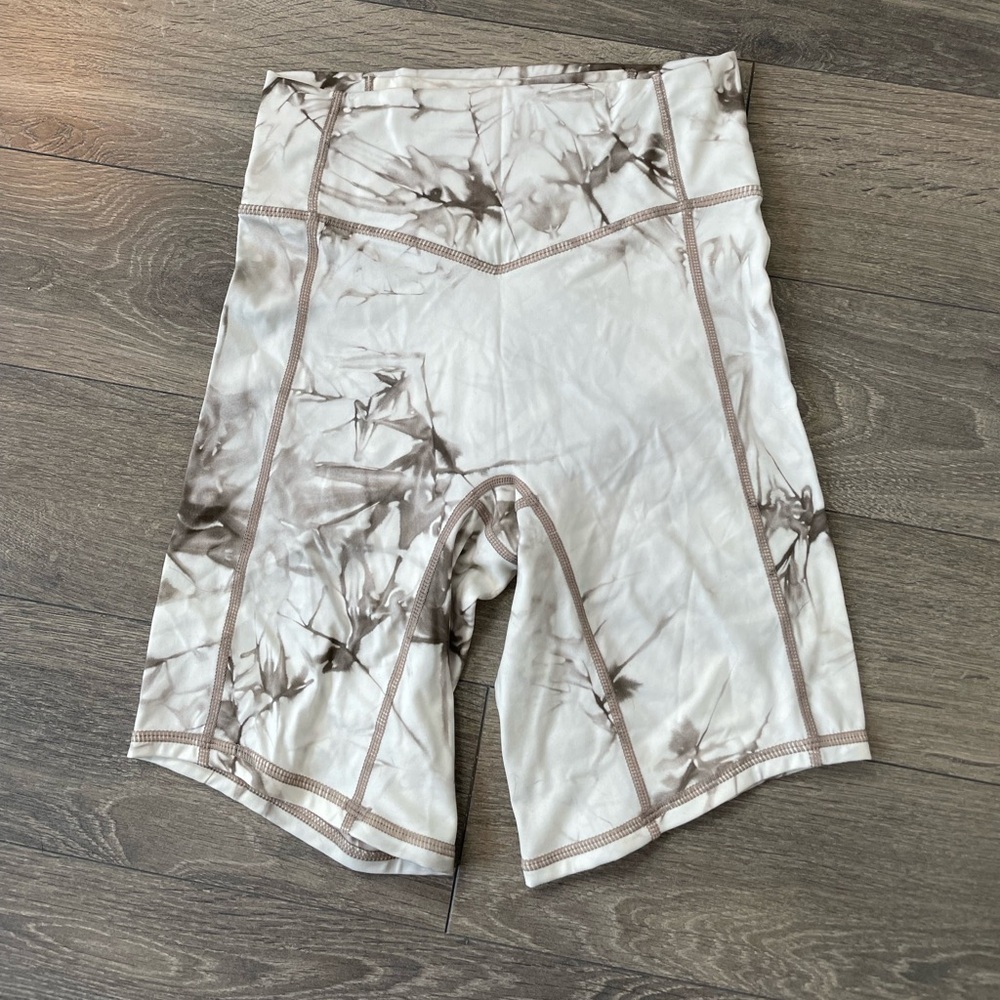 Balance Athletica (Vitality) The Rider Short - Tie Dye Sea Salt 2020 release
